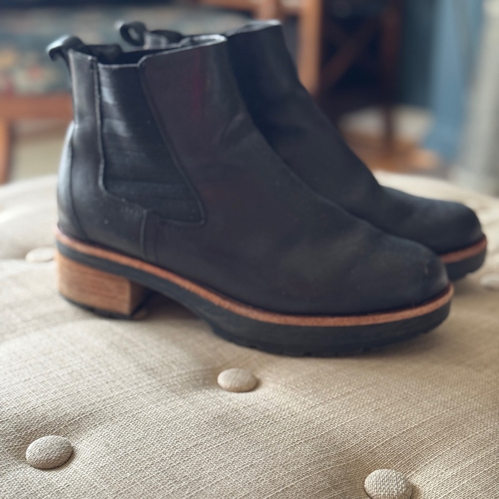 Black Leather Ankle Boots